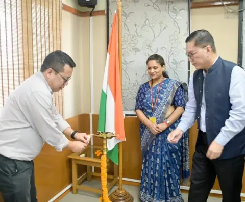 प्लानिंग एडवाइजर सोम कामेई, फाइनेंशियल एडवाइजर थांगलेमिलियन,